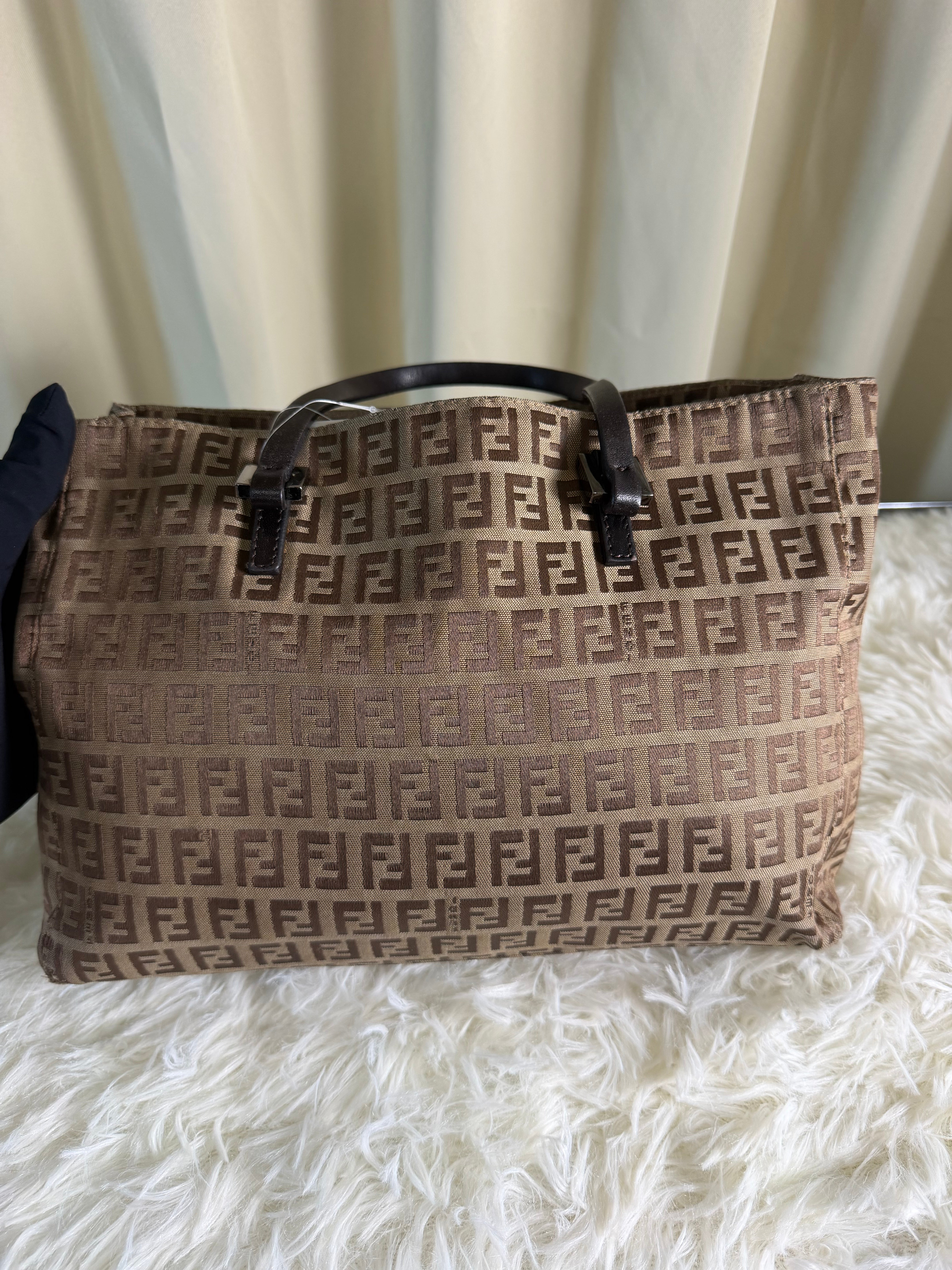 Tote Bag Vintage in Tela con Motivo Zucchino