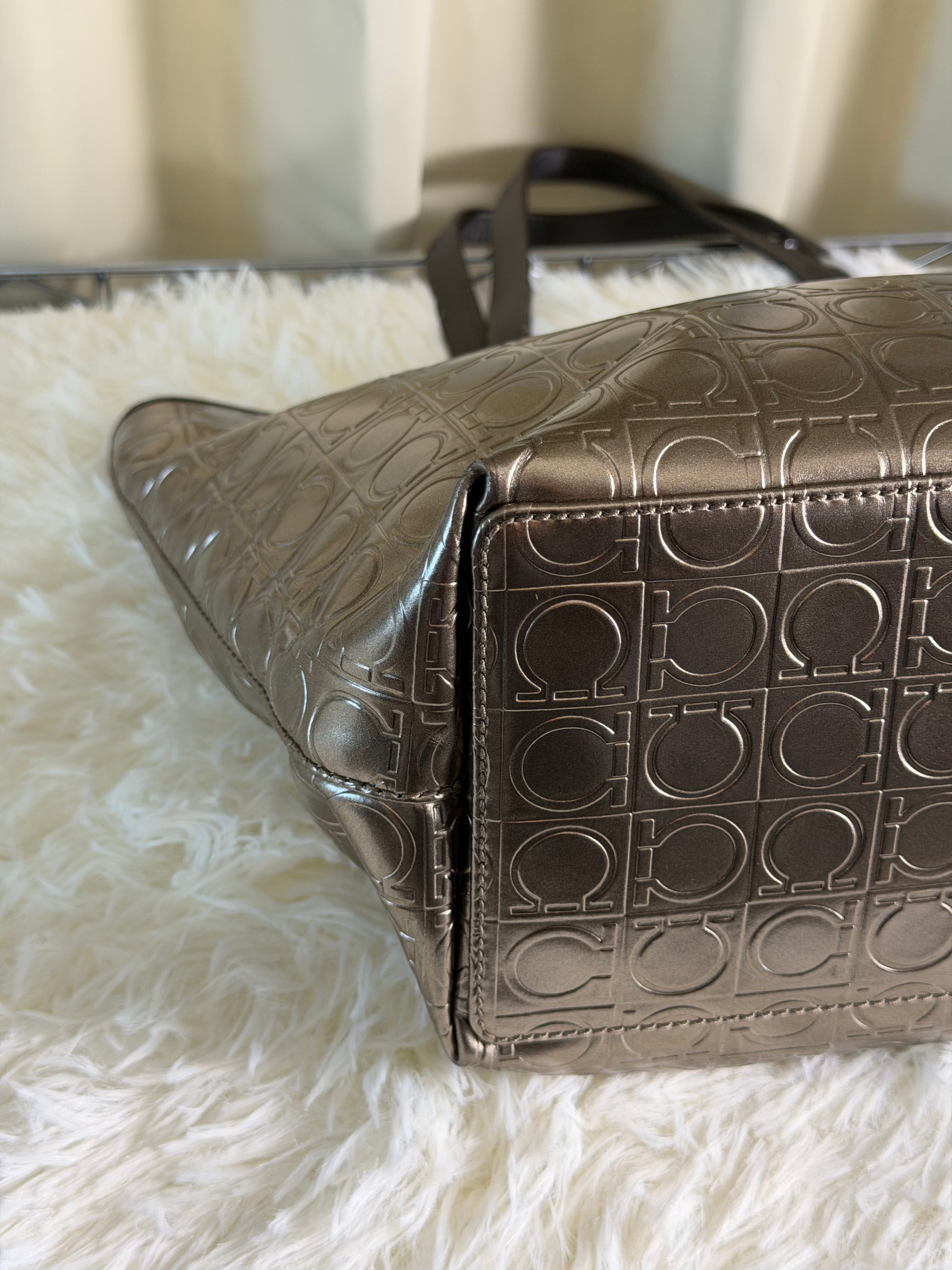 Borsa Tote Salvatore Ferragamo in Pelle Metallizzata