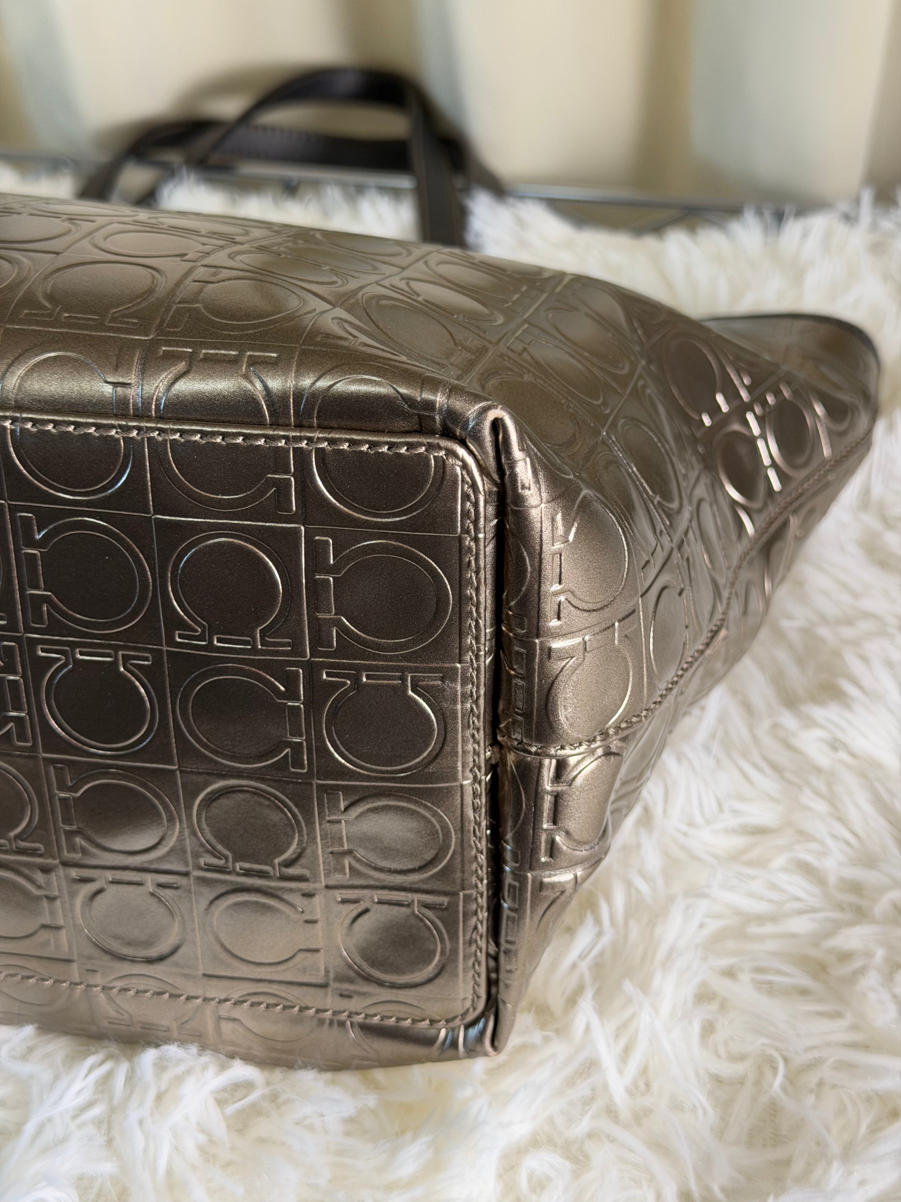 Borsa Tote Salvatore Ferragamo in Pelle Metallizzata