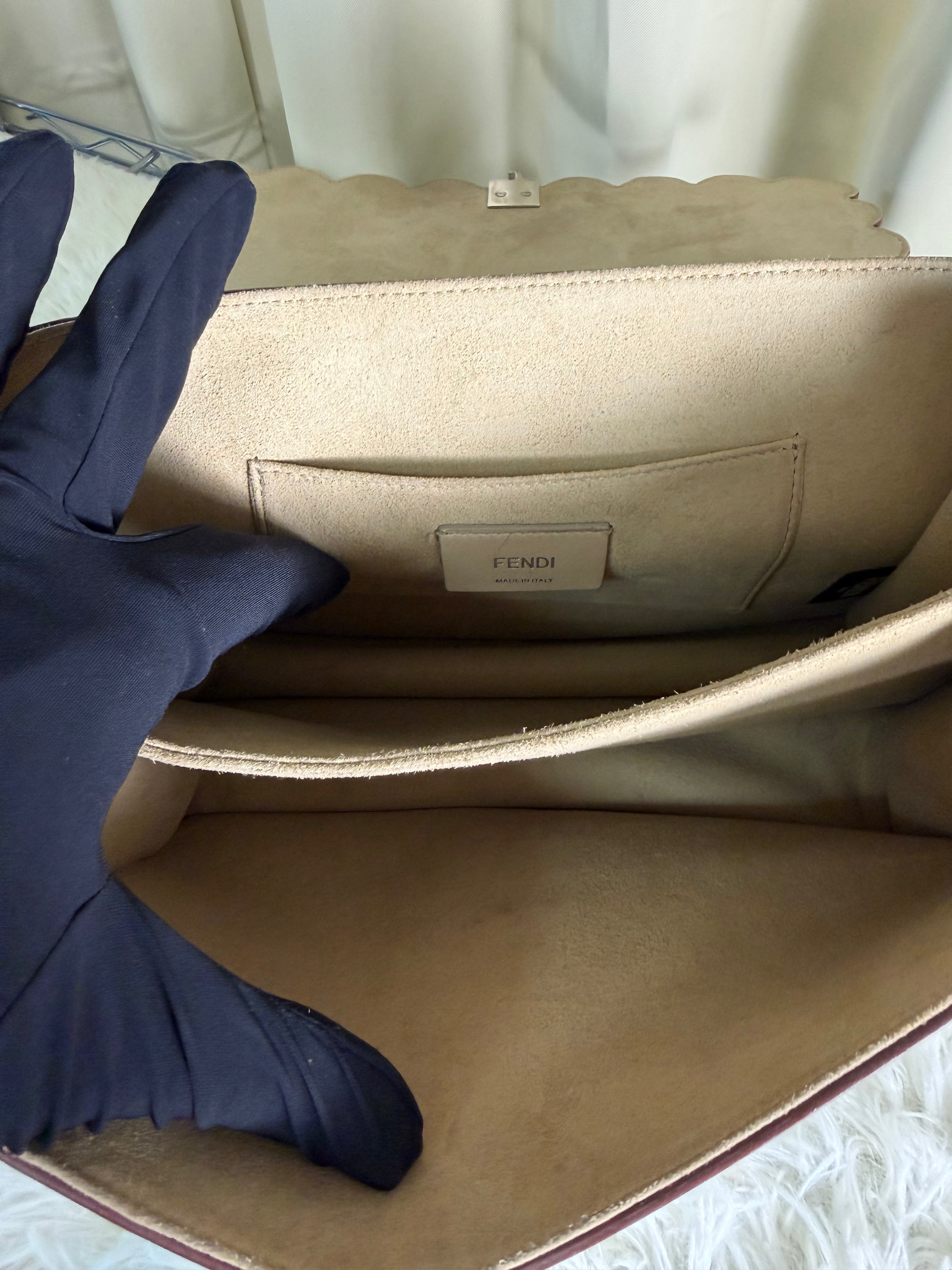 Borsa a Spalla Fendi Kan I in Pelle Grigia