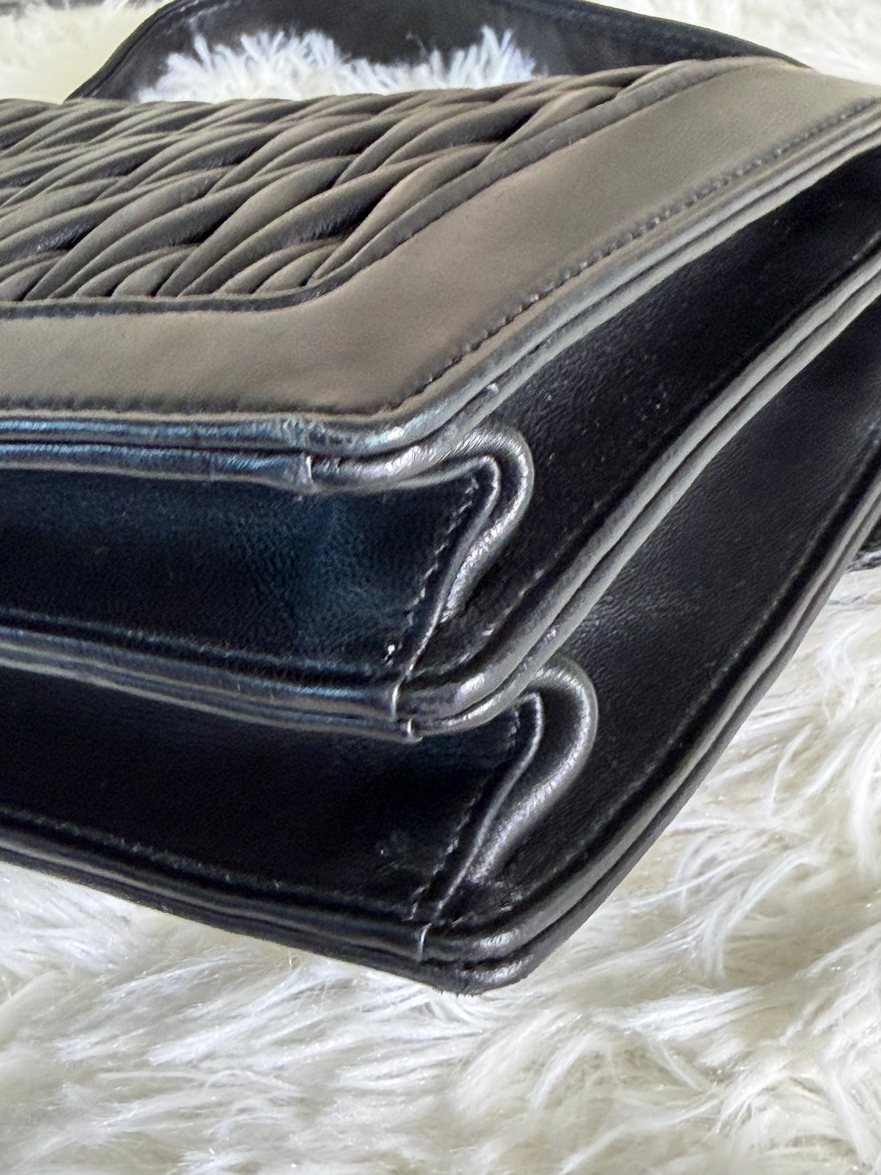 Borsa Miu Miu Confidential in Pelle Nera