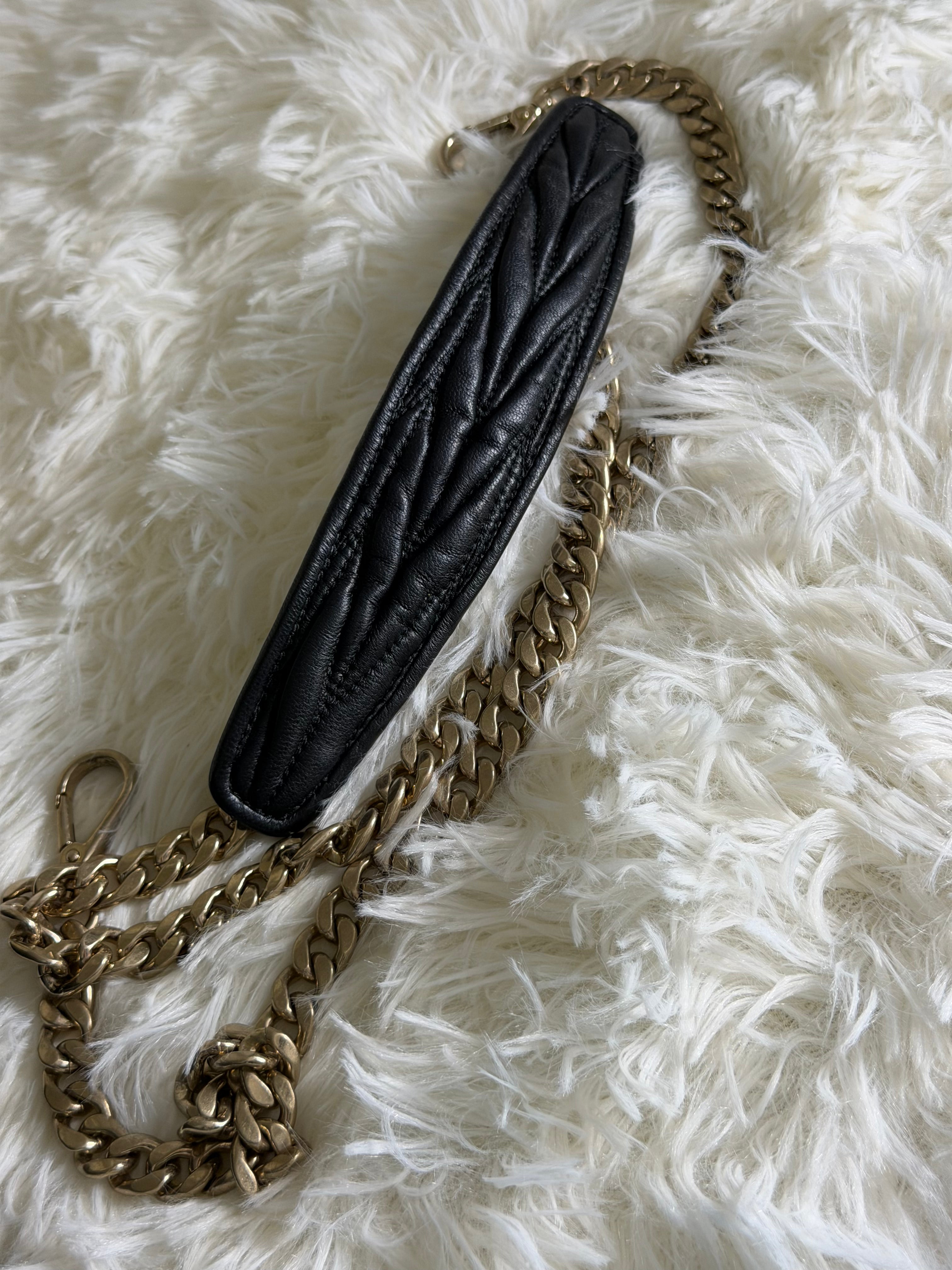 Borsa Miu Miu Confidential in Pelle Nera