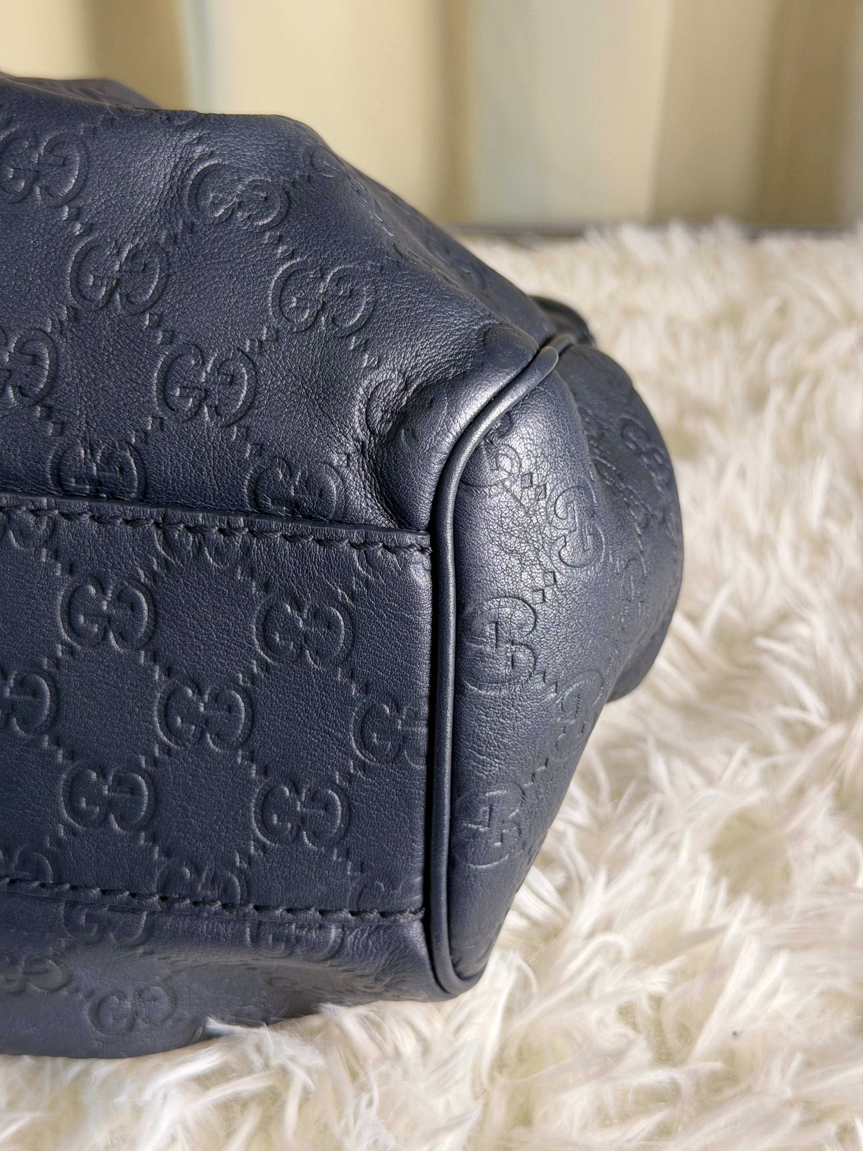 Borsa a Mano Gucci Sukey Guccissima