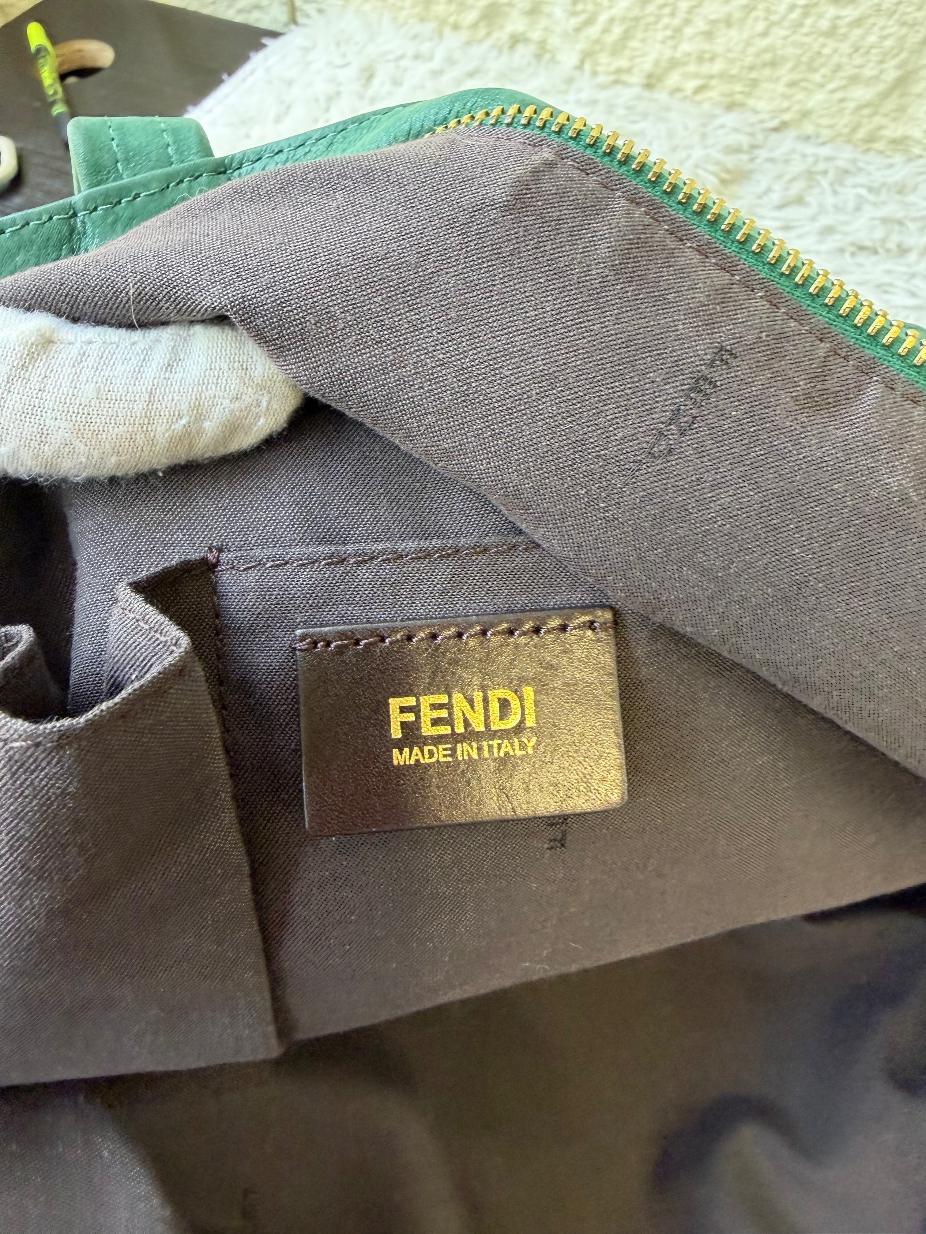 Borsa Fendi Chains Tote in Suede