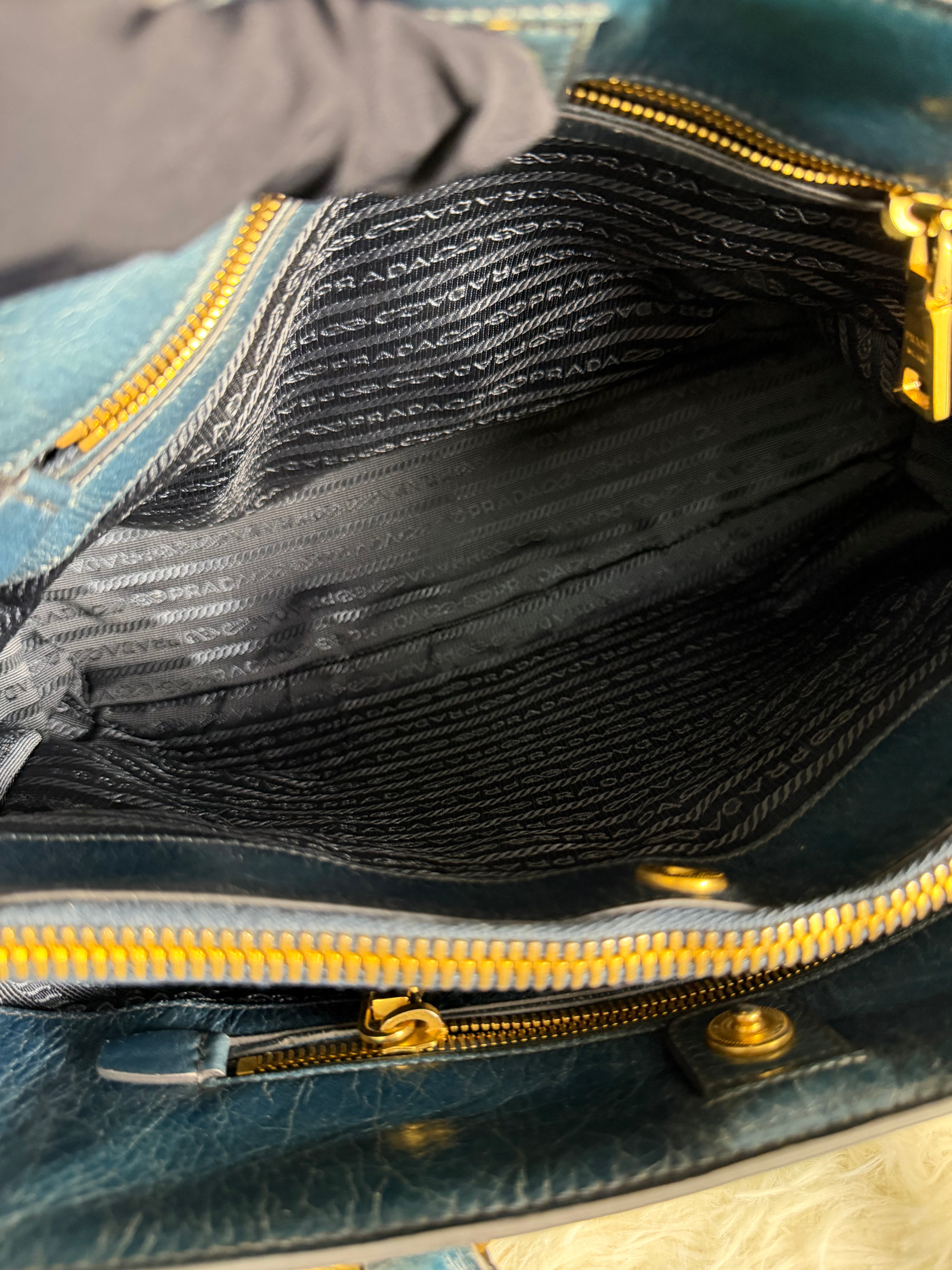 Borsa Prada in Vitello Shine