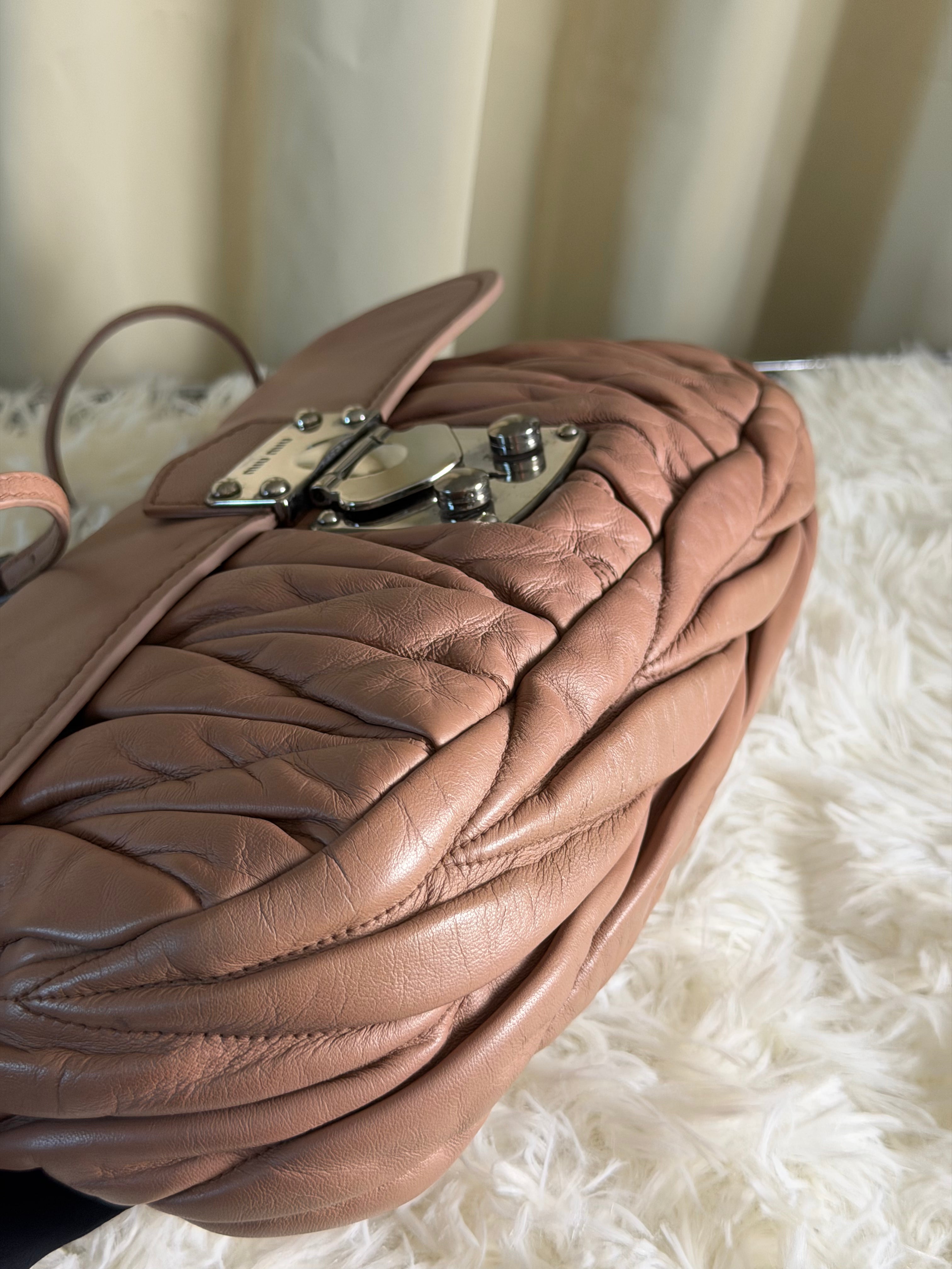 Borsa Miu Miu Coffer Chain