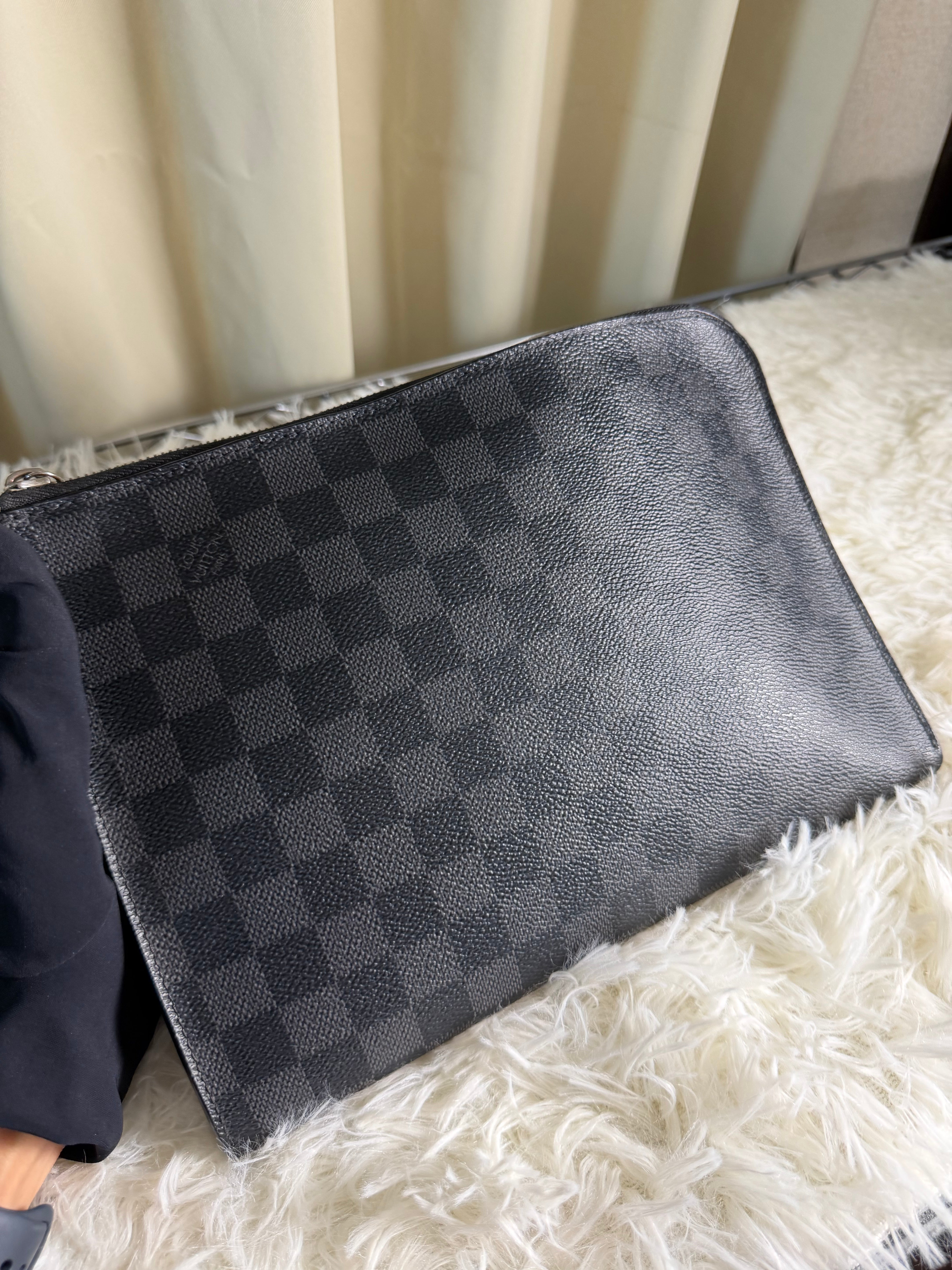 Pochette Louis Vuitton in Tela Damier Graphite
