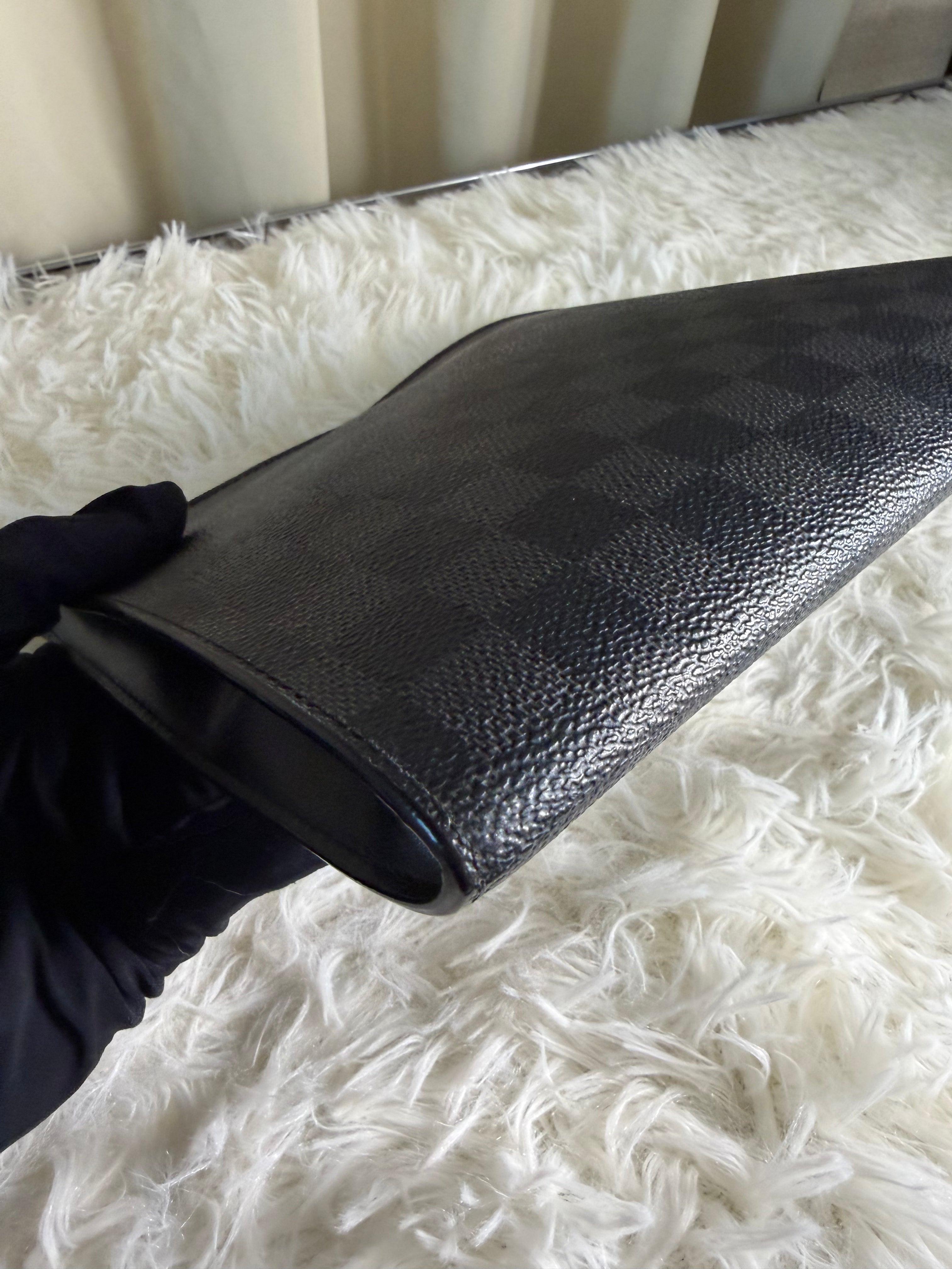 Pochette Louis Vuitton in Tela Damier Graphite