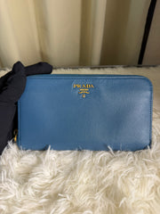 Portafoglio con Zip Prada in Pelle Saffiano