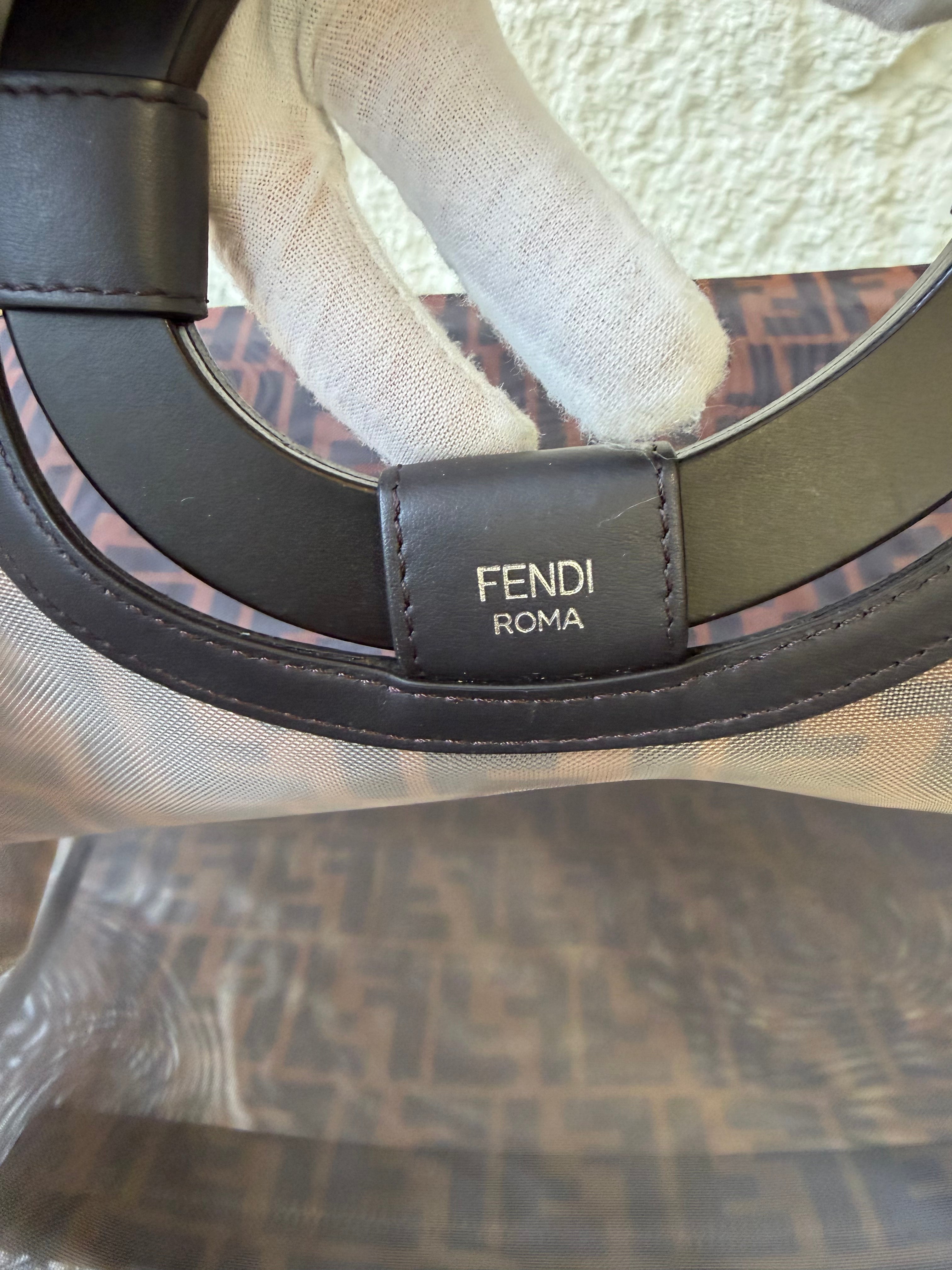 Borsa Fendi Runaway Shopping Tote